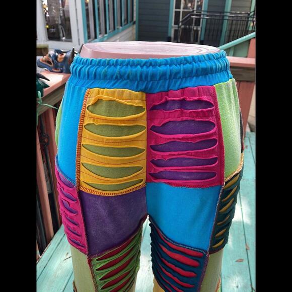 Pants - Picture 4 of 8